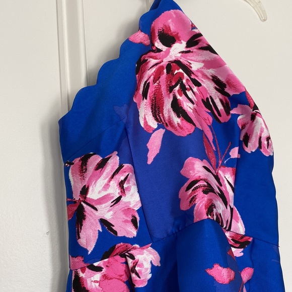 Blue and pink floral dress - Picture 2 of 6